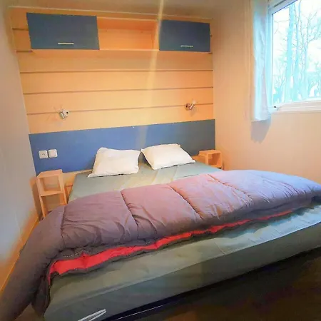 Camping M.home Confort F028 2chbr/5pers La Boissiere-de-Montaigu