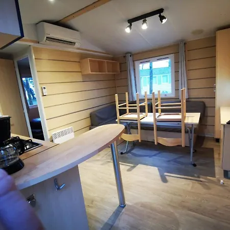 Camping M.home Confort F028 2chbr/5pers